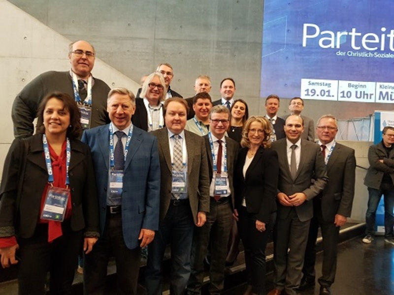 Stark vertreten waren die CSU-Kreisverbände Landshut-Stadt und Land mit ihren Delegierten beim Landesparteitag in München.