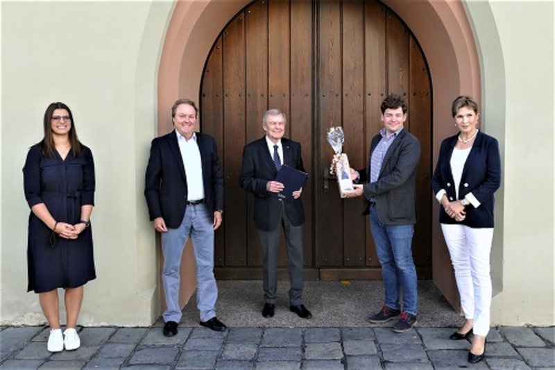 Für 60 Jahre Mitgliedschaft in der CSU Landshut-Stadt wurde Alt-OB Josef Deimer (m.) von Vertretern der Kreisvorstandschaft geehrt.